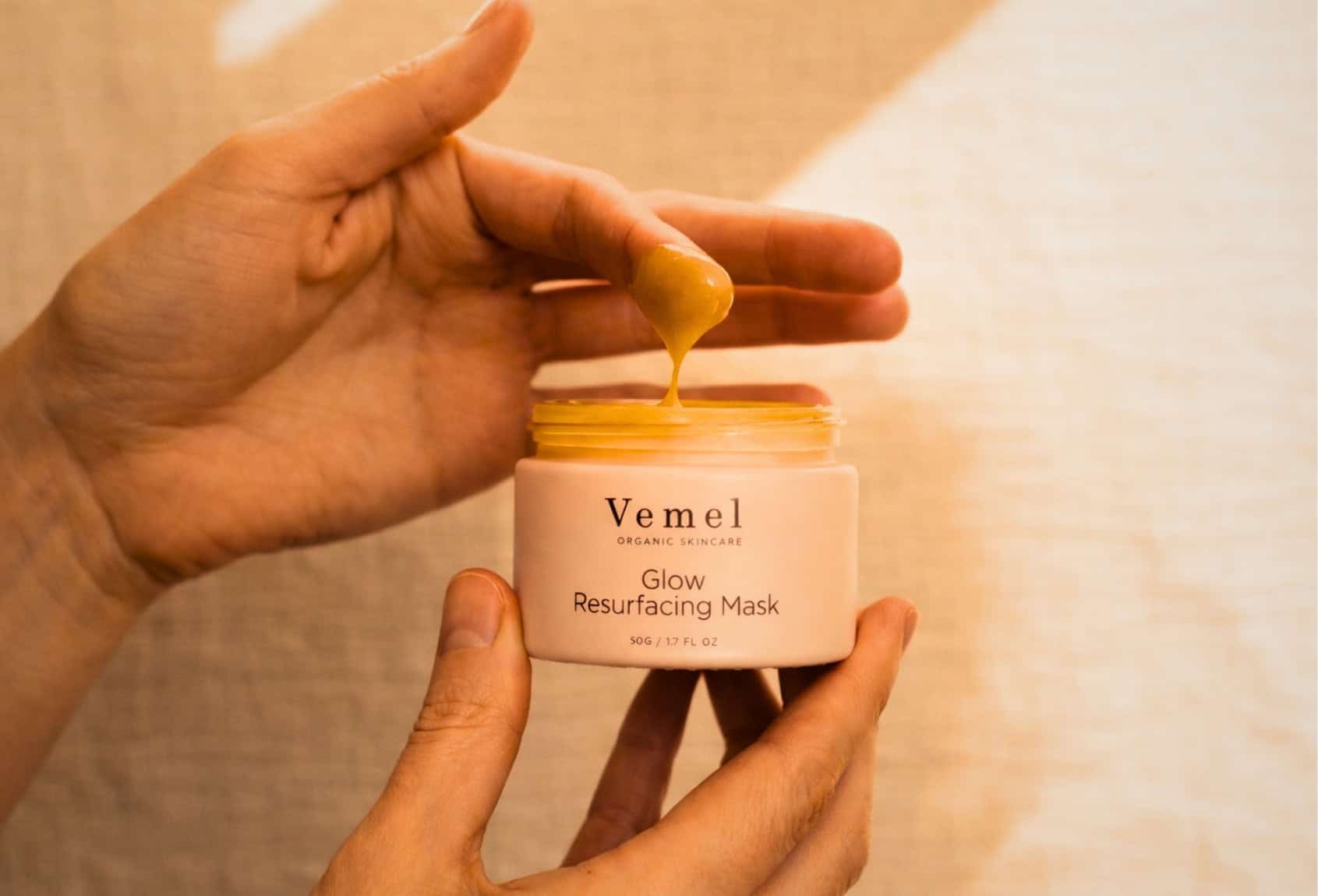 Resurfacing Mask Without Acids. A Gentler Way to Restore Glow