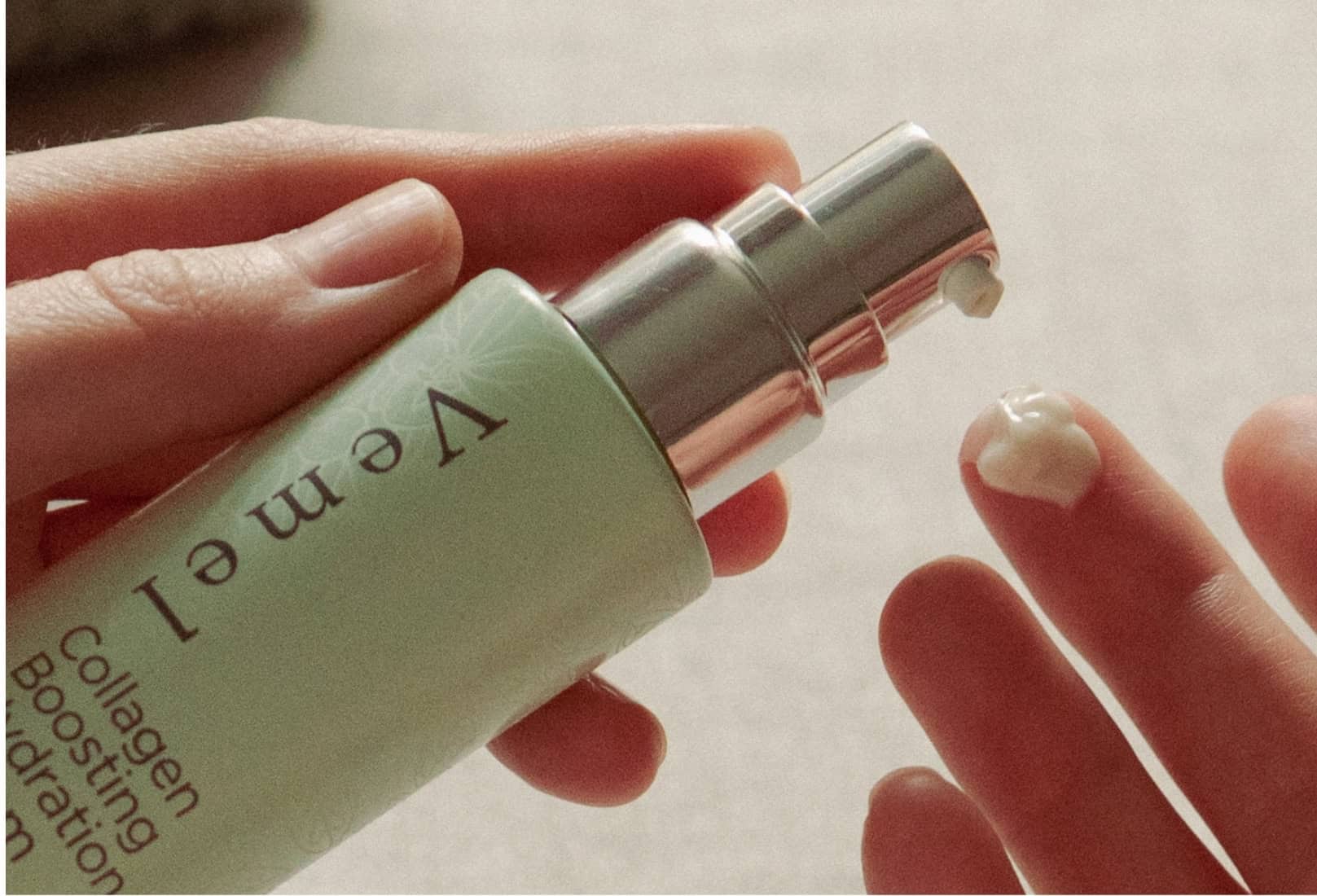 Organic Skincare for Collagen Support. How to Improve Skin Elasticity Naturally