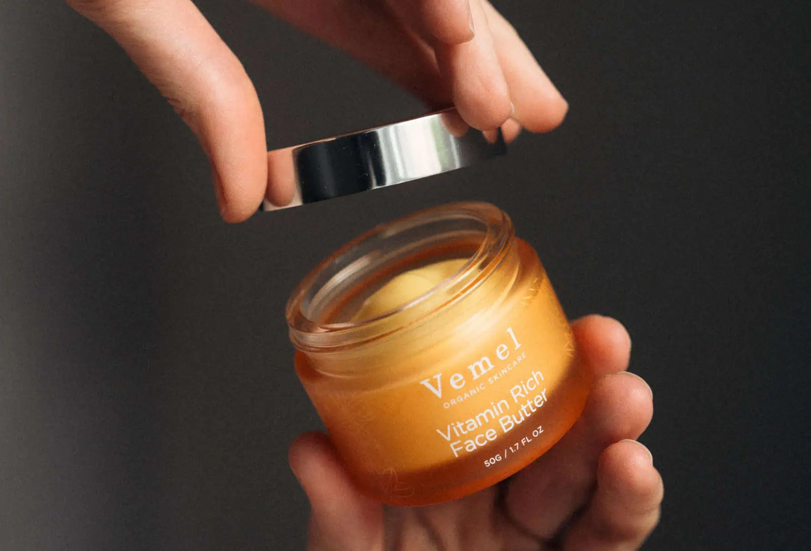 Organic waterless face butter supporting skin barrier repair