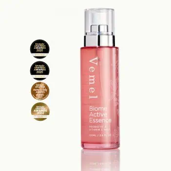 Waterless probiotic face mist supporting the skin barrier